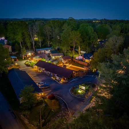 Cedarwood Inn Hendersonville Exterior foto