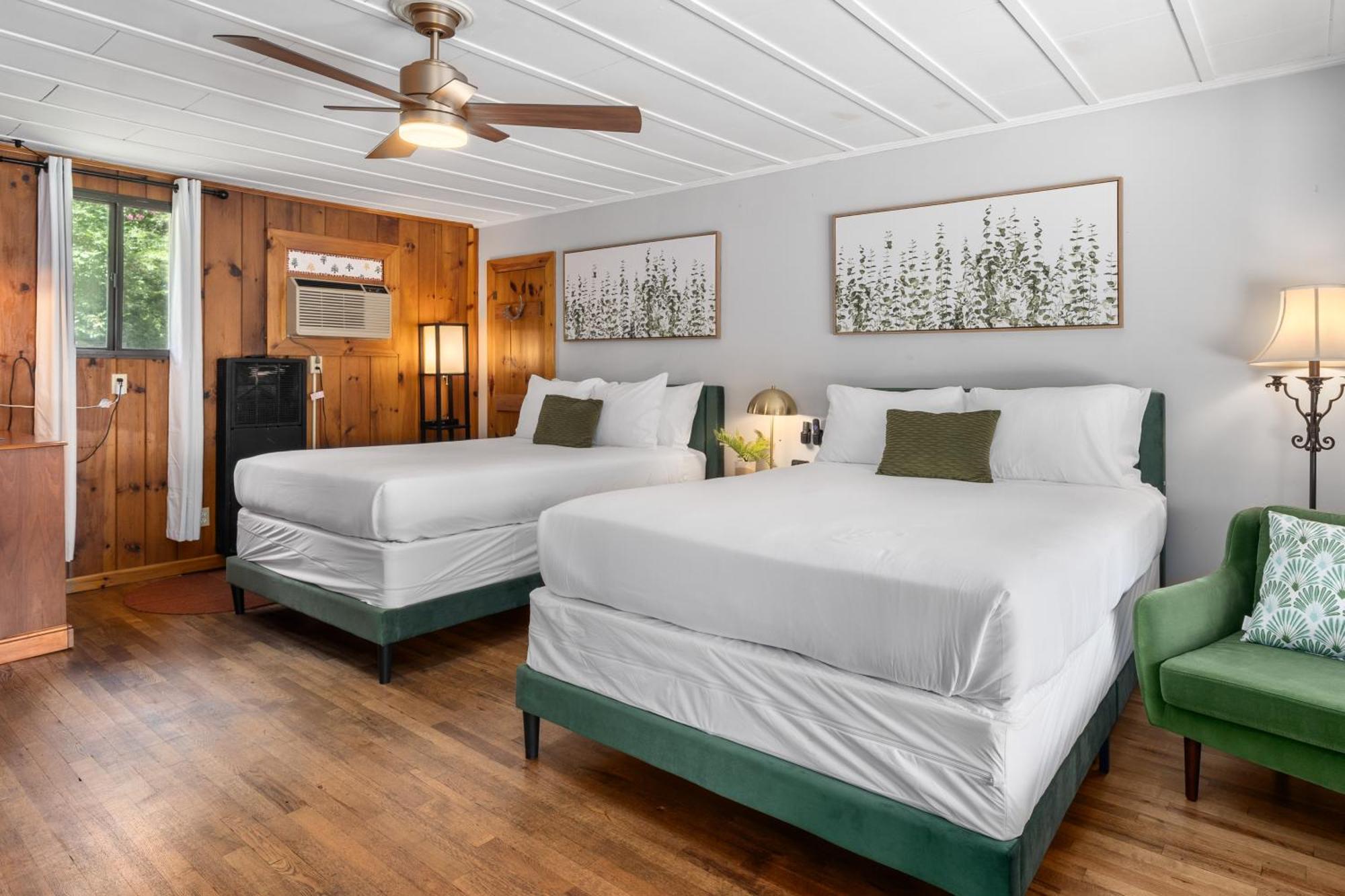 Cedarwood Inn Hendersonville Exterior foto