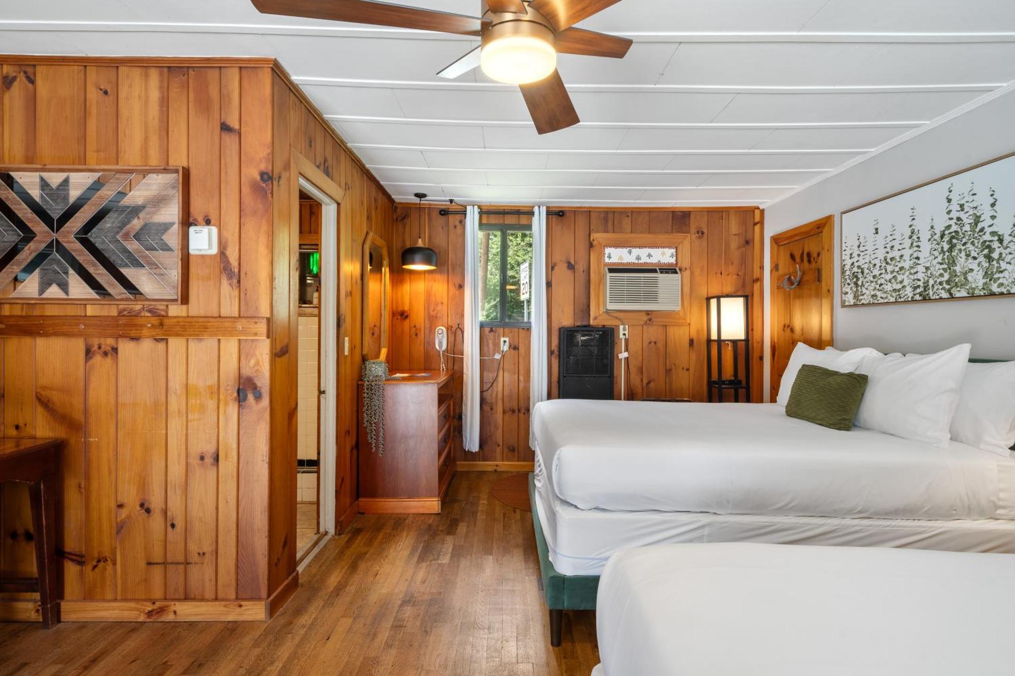 Cedarwood Inn Hendersonville Exterior foto