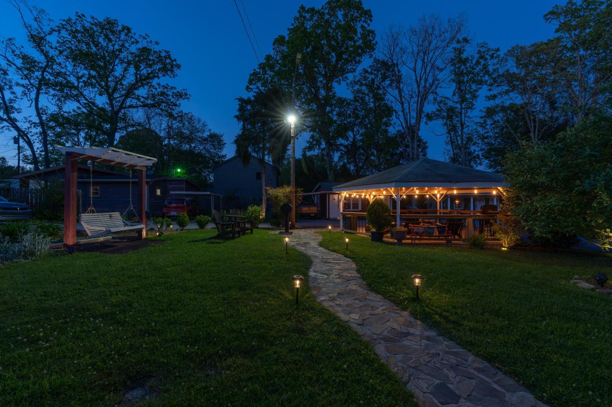 Cedarwood Inn Hendersonville Exterior foto