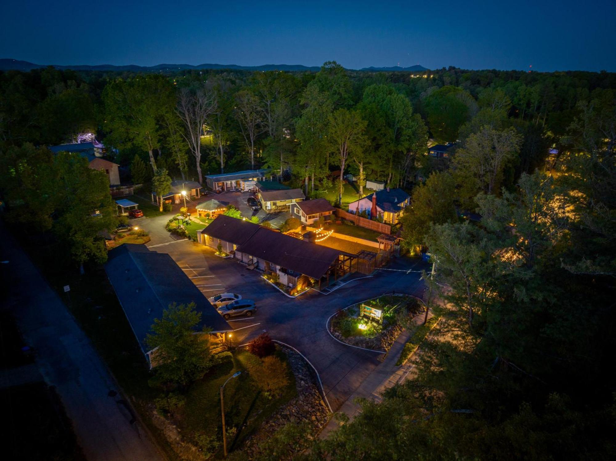 Cedarwood Inn Hendersonville Exterior foto