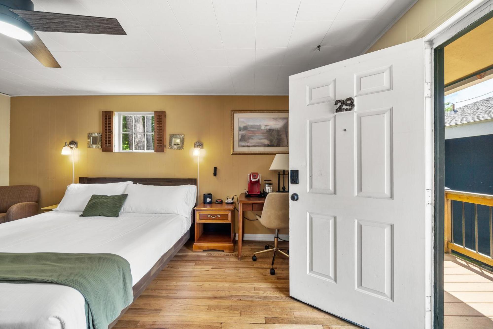 Cedarwood Inn Hendersonville Exterior foto