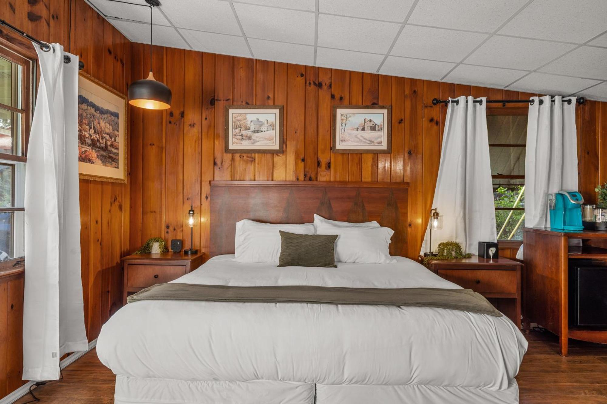 Cedarwood Inn Hendersonville Exterior foto